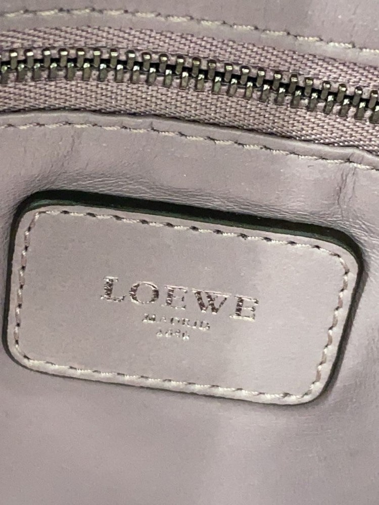 LOEWE handbag leather Pink Used