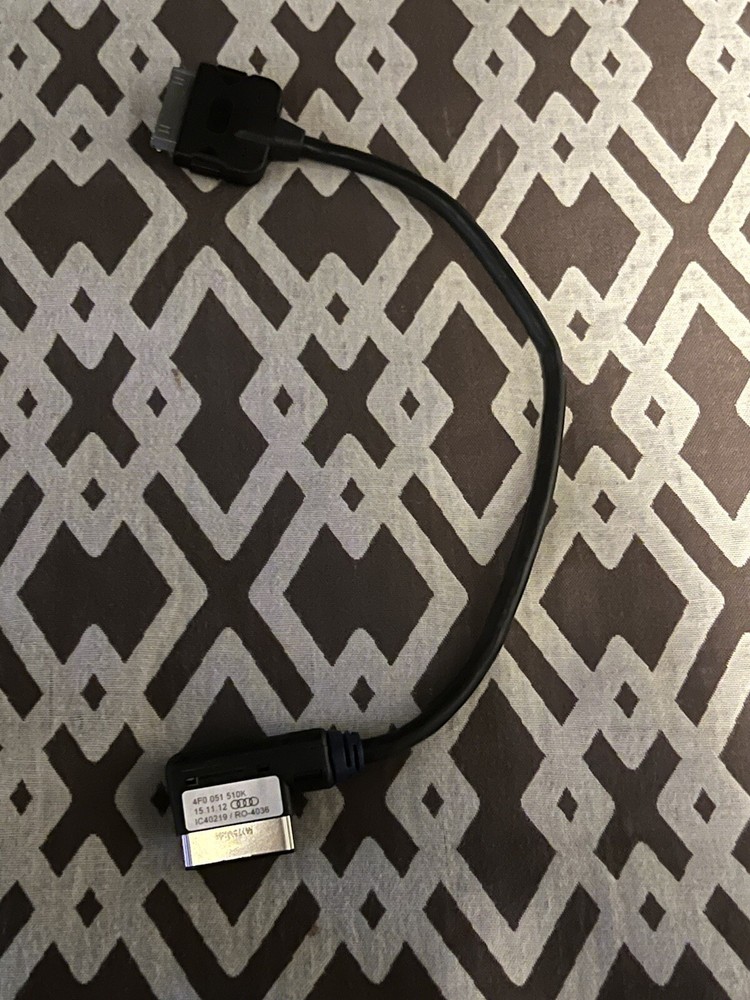 OEM Audi AMI Cable