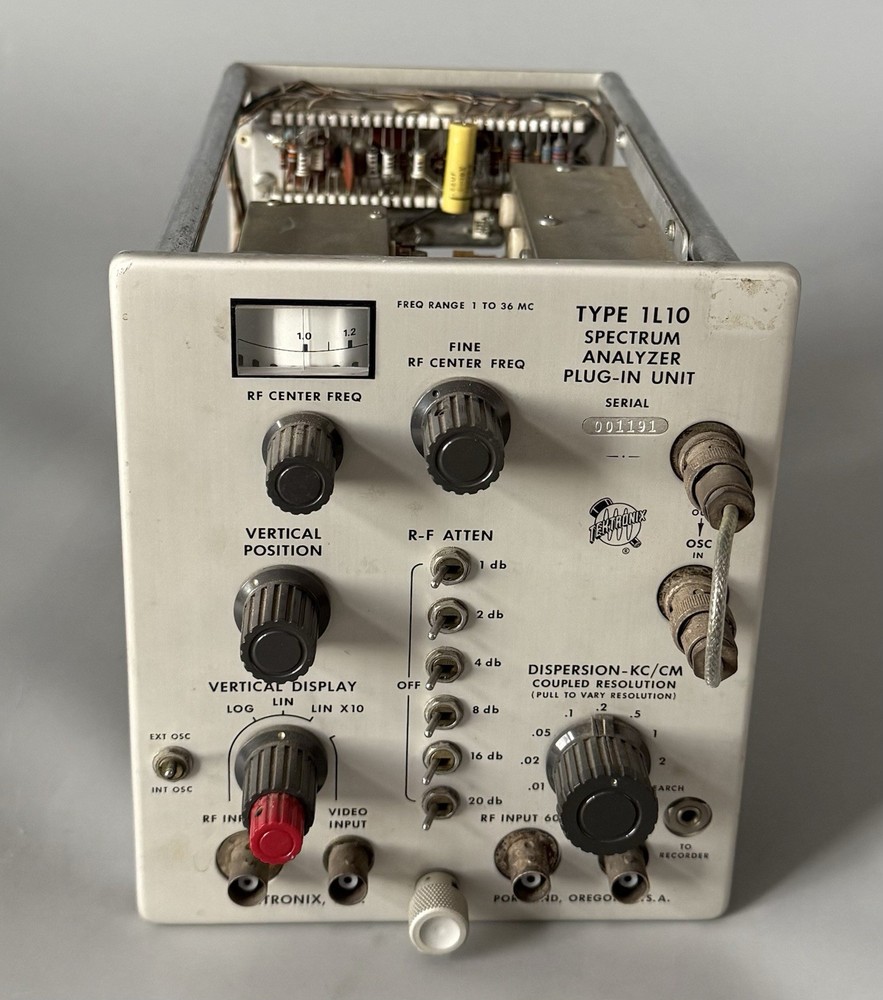Untested — Tektronix Type 1L10 Spectrum Analyzer Plug-In Unit — See Description