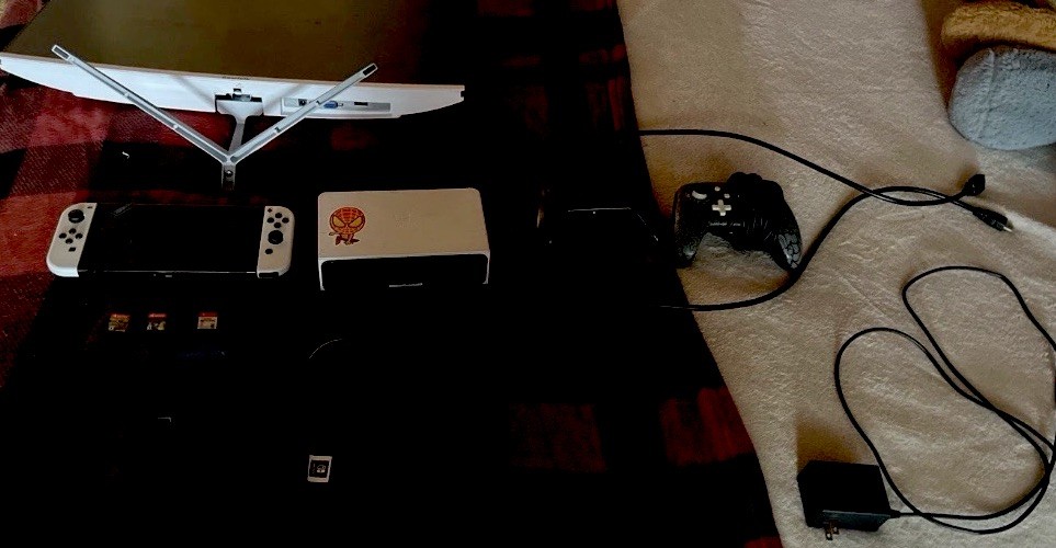 Nintendo Switch  Mixed Lot with Controllers and Accessories