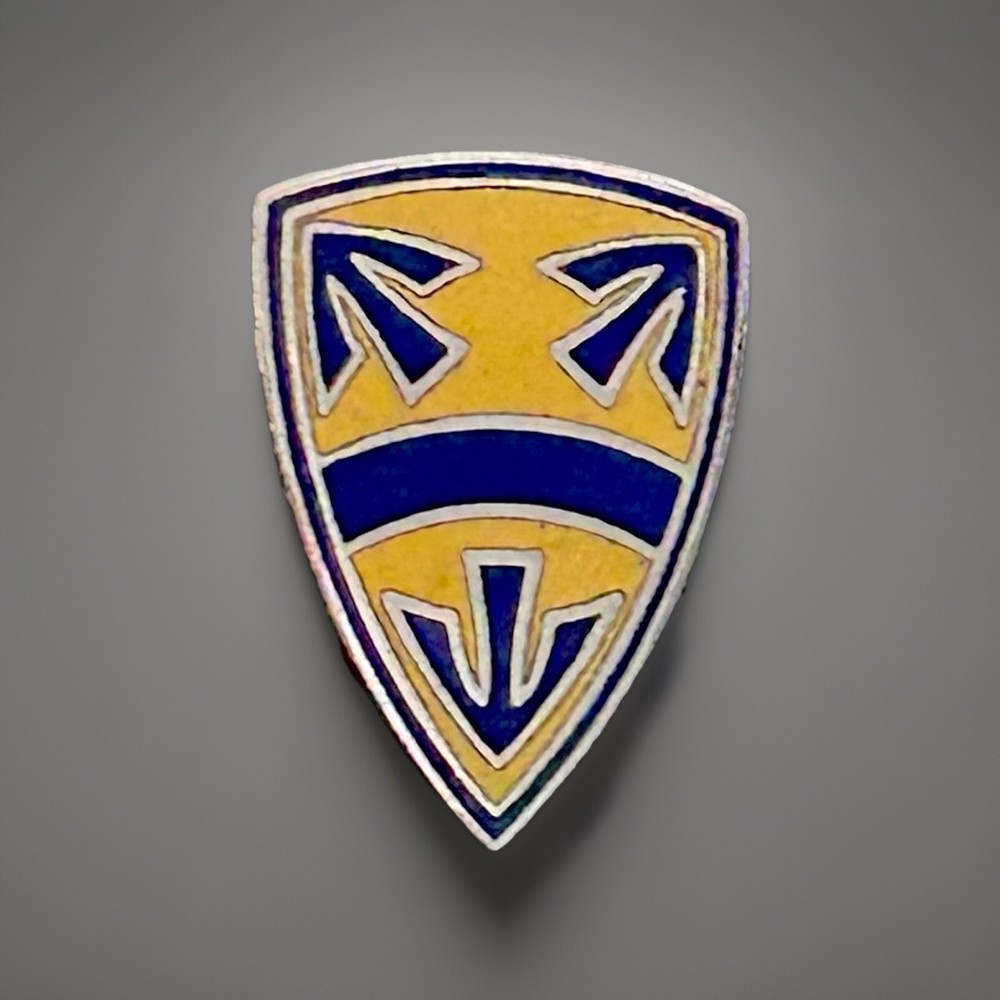 US Army 15th Support Brigade Pin (P92-9)