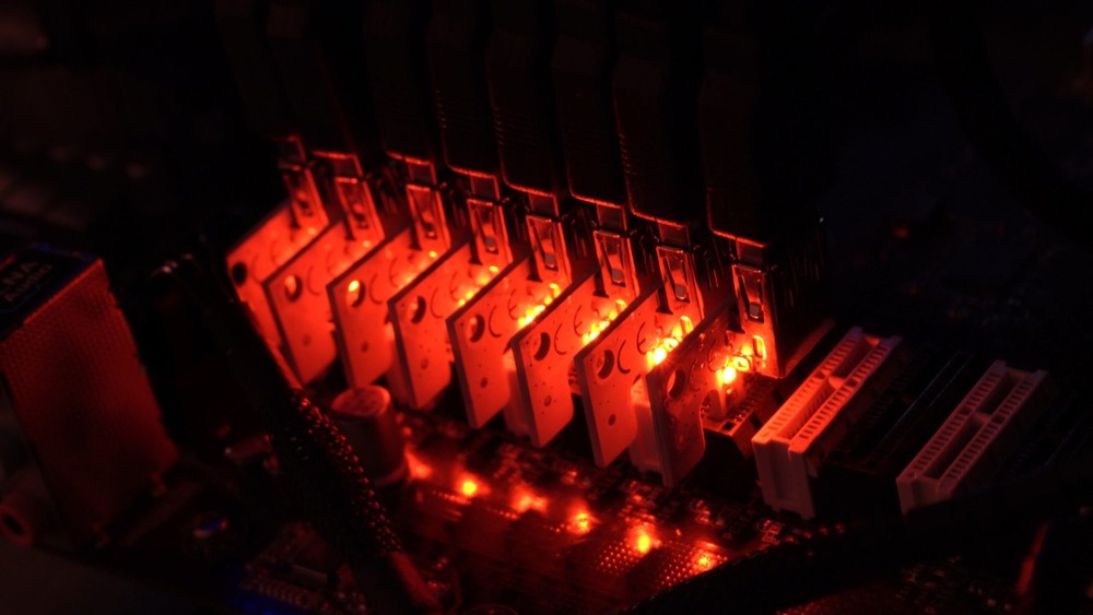 GPURISERS GPU RISERS 8 CAPACITOR 6 PACK RISERS PCI-E Board