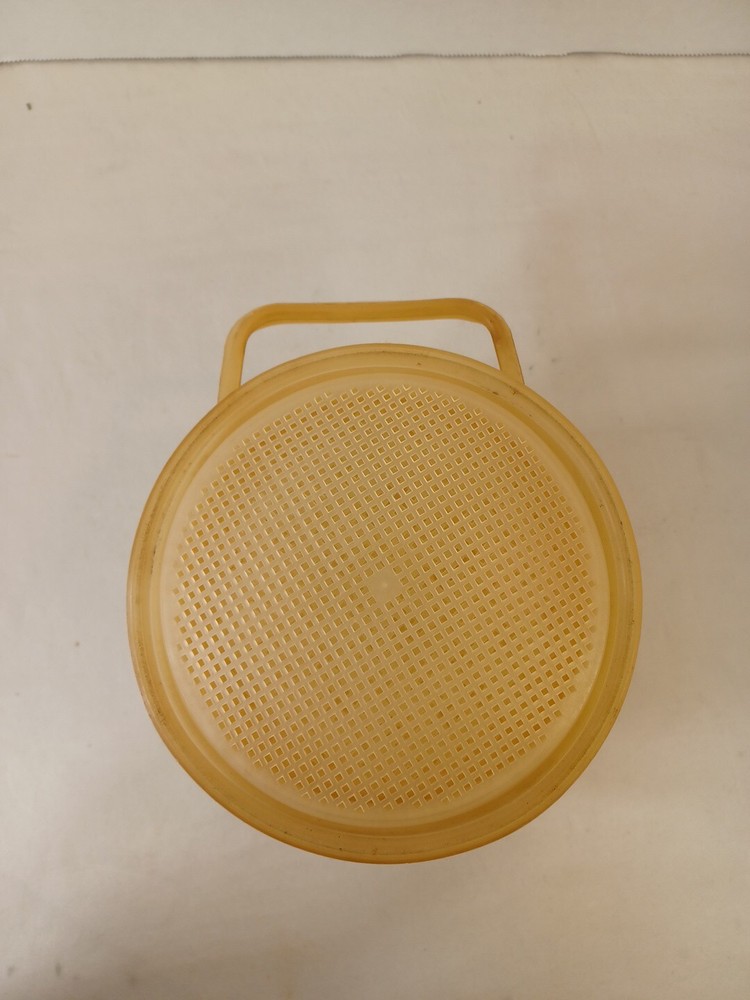 Tupperware Vintage Triple Sifter 354-1