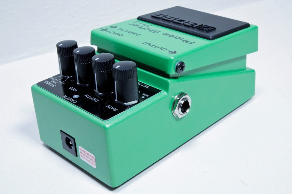 * Boss PH-3 Multistage Phaser Guitar Effect Pedal *