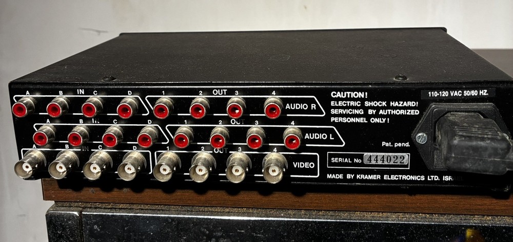 Comprehensive 4x4 Video Audio Matrix Switcher
