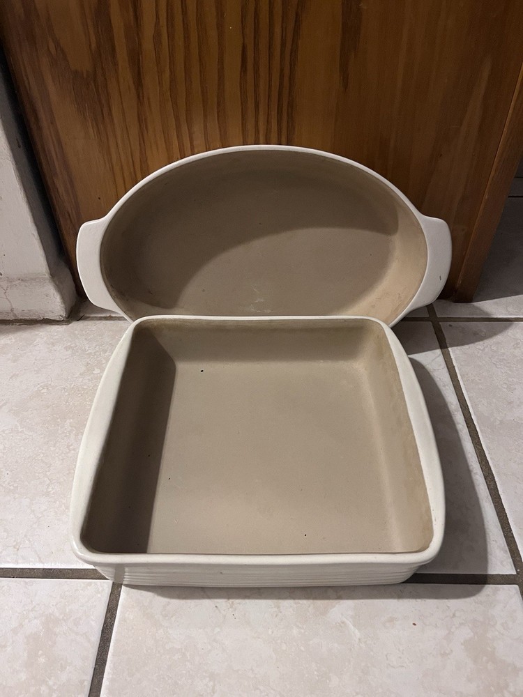 Pampered Chef Stoneware Baking Dish Set Square & Oval Two-Piece Bundle