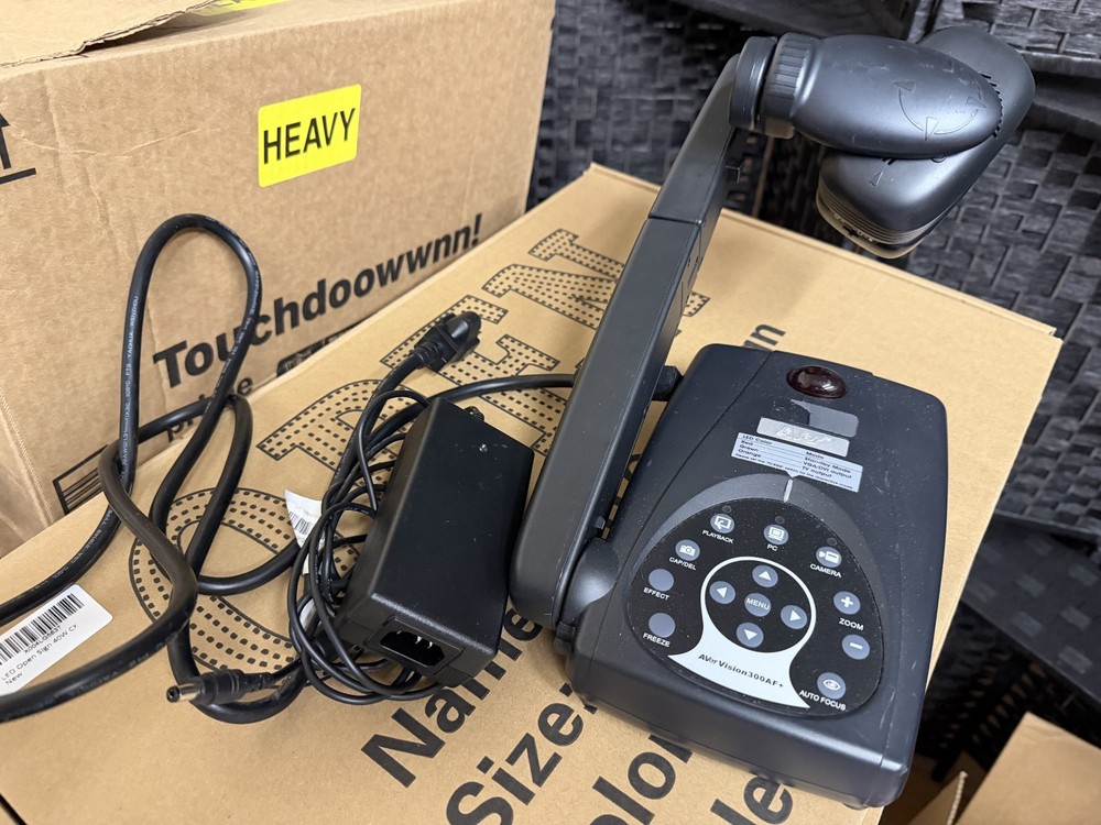 AVerMedia AVerVision 300AF+ Digital Document Camera Projector