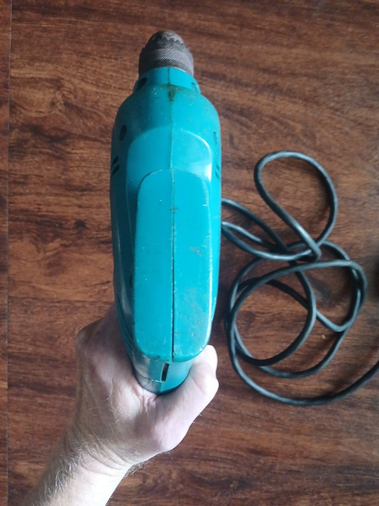 Makita Drill 10mm DP3720 Variable Speed Corded Drill