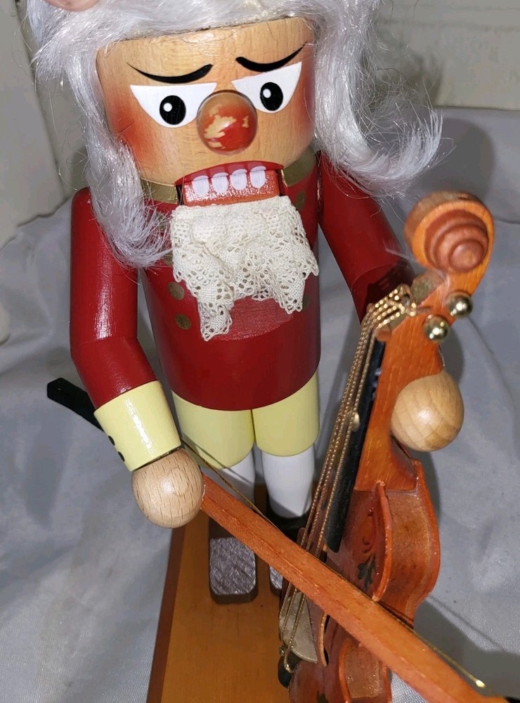 Steinbach Nutcracker Mozart Playing A Chello