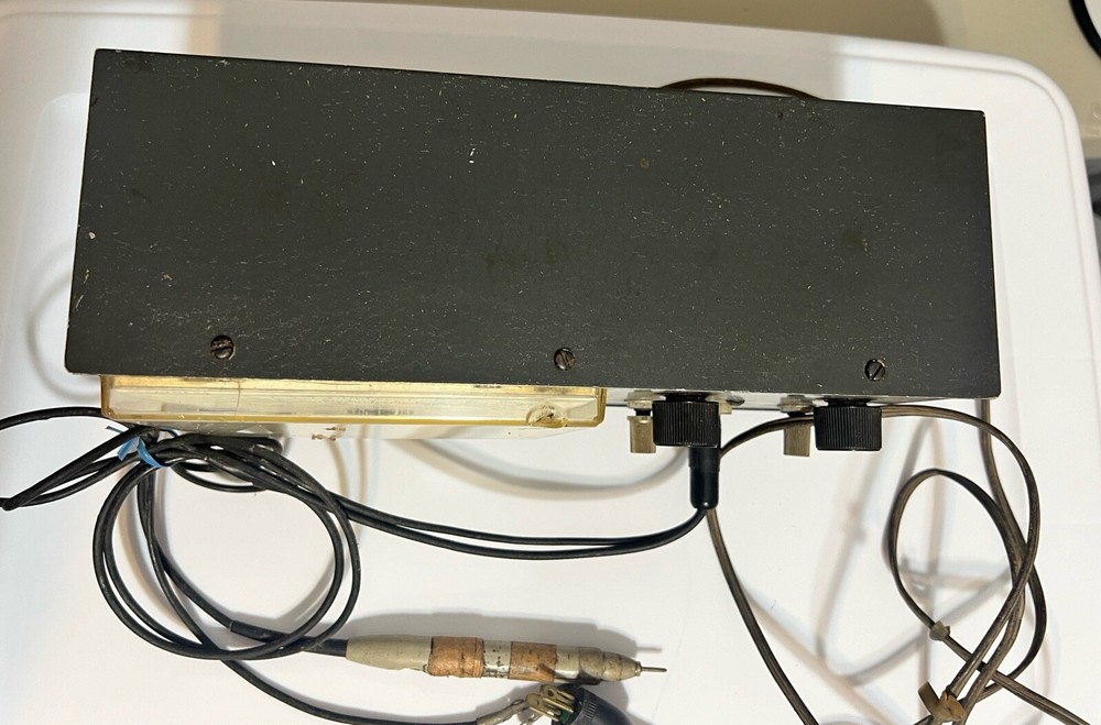 Heathkit VTVM Vacuum Volt Tube Meter IM-13 Untested Powers On