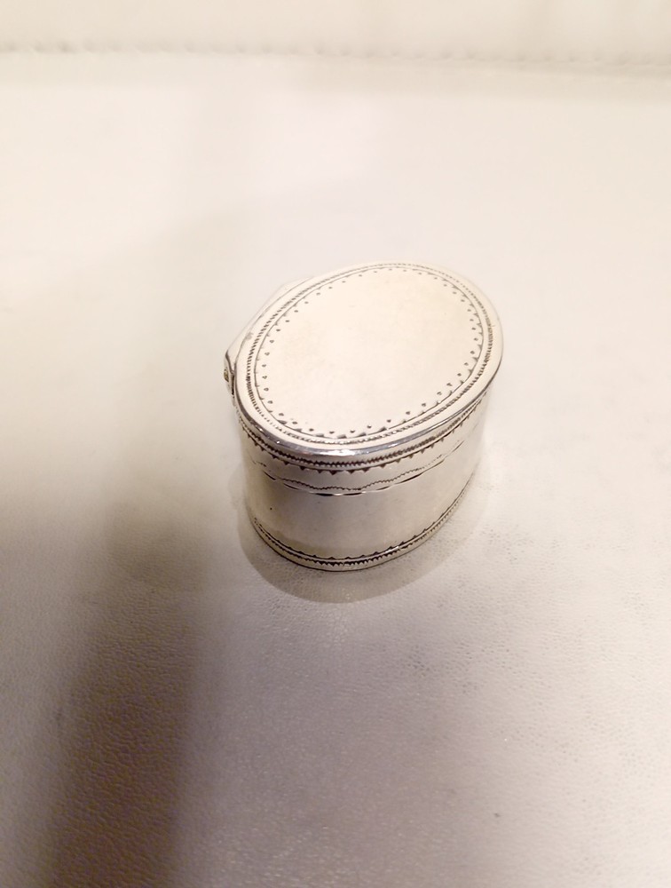 Solid Silver Early Georgian Snuff Box Circa 1740