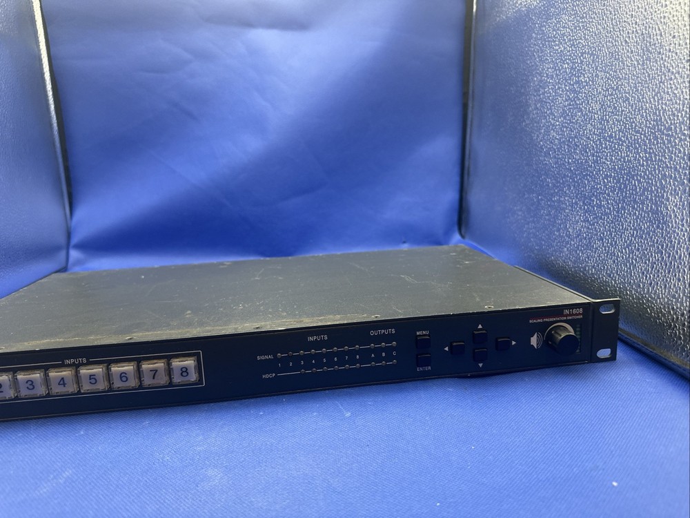 Extron IN1608 DTP 330 Extension Scaling Presentation Switcher