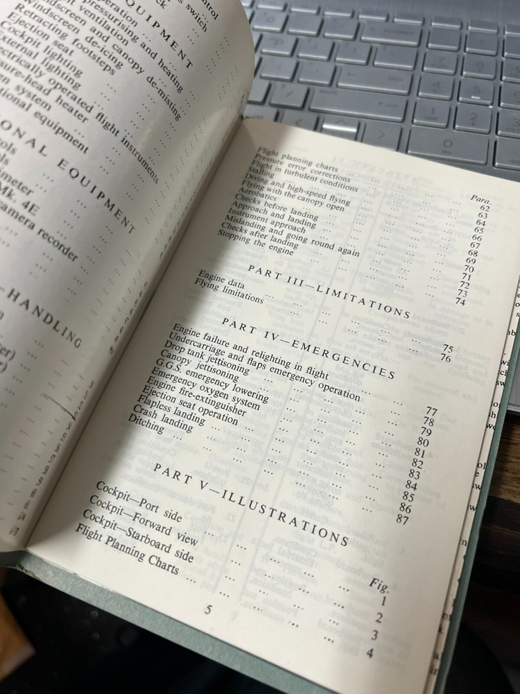 RAF post WW2 Pilots Notes ATTACKER FB1 & 2 Royal Air Force Pilot's book