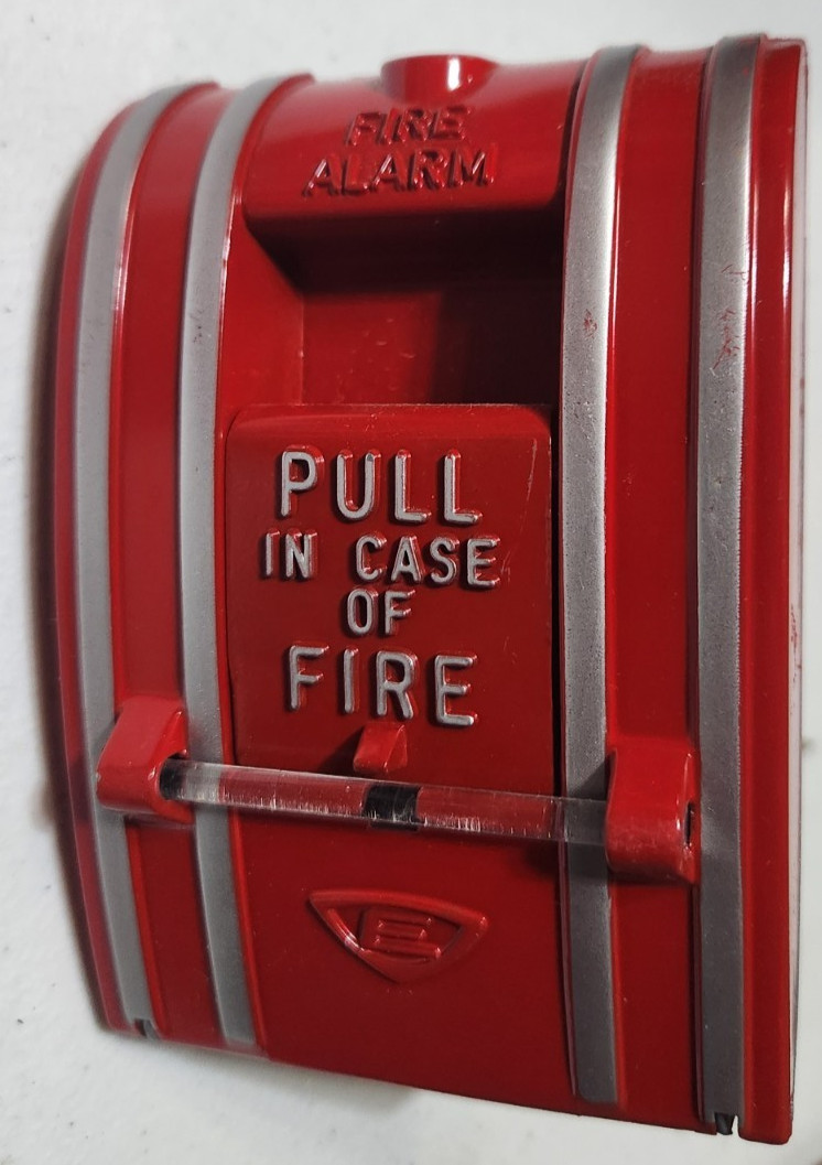 Edwards 270-SPO Fire Alarm Pull Station Red w/Glass Rod Warranty Free Shipping