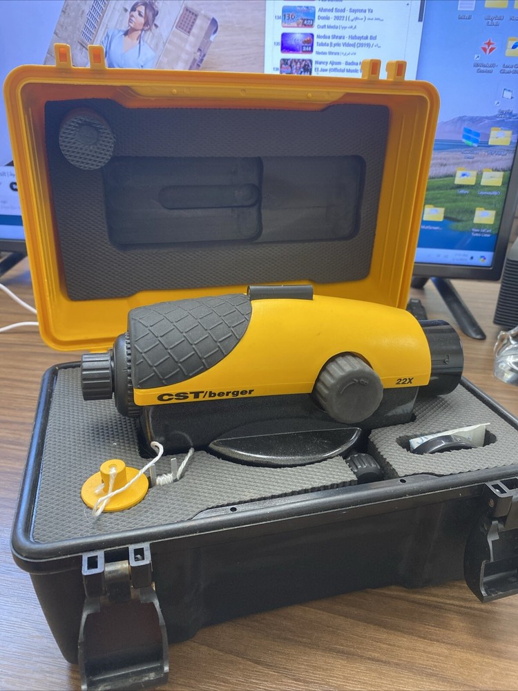 CST/Berger 22X Automatic Level With Hard Case Great Condition