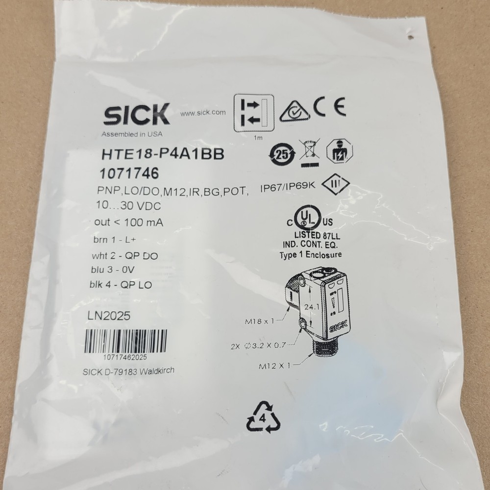 SICK HTE18-P4A1BB Diffuse Reflection Hybrid Photoelectric Sensor - NEW