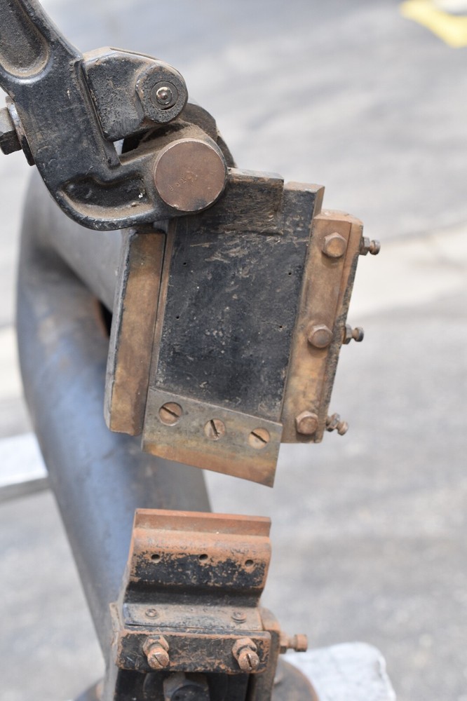 vintage machinery scroll shears