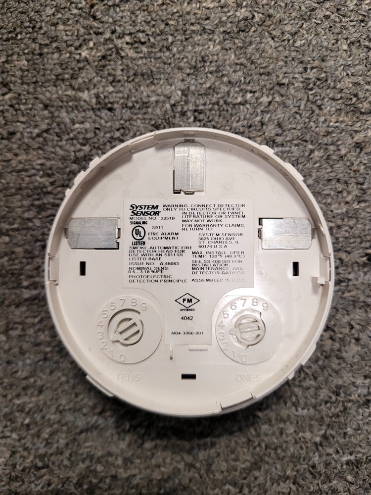 SYSTEM SENSOR 2251B PHTOELECTRIC SMOKE DETECTOR