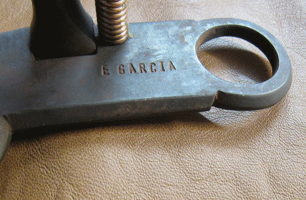 E Garcia Flower & Inlays Spade Silver Bit Brown Finish