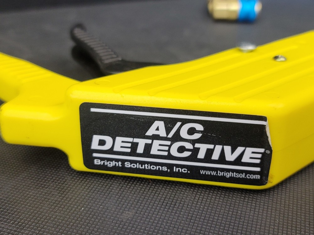 BRIGHT SOLUTIONS A/C LEAK DETECTIVE