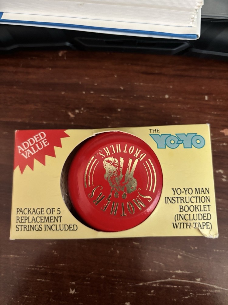 Smothers Brothers Yo-Yo with Replacement Strings.