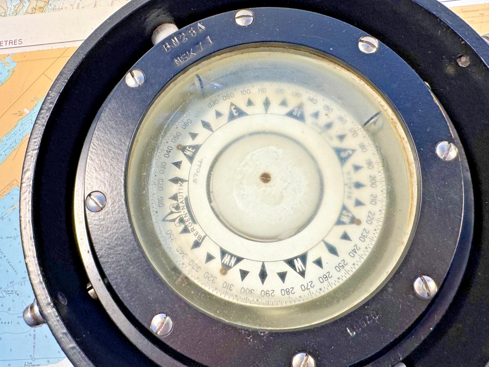 Vintage Bergen Nautik APC100 Compass