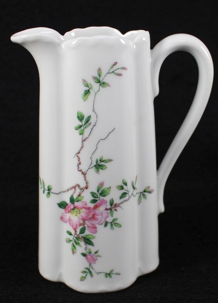 Haviland EGLANTINE 8 Ounce Pitcher GREAT CONDITION