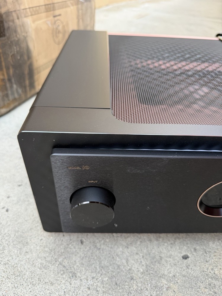 Marantz MODEL 10 Reference Integrated Amplifier (Open Box)