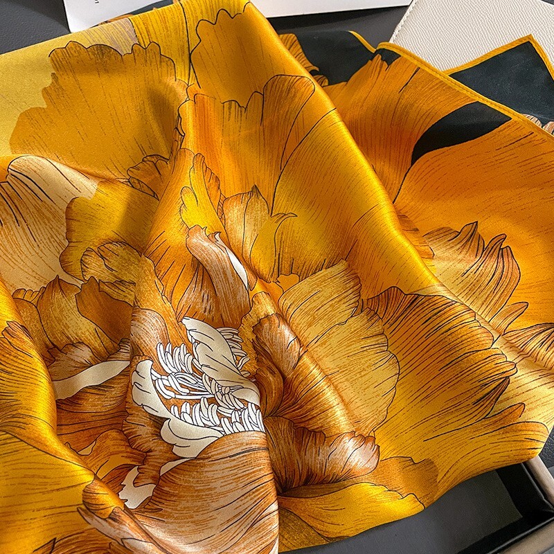 100% Mulberry Silk 27" Square Scarf Women Neckerchief Wrap Floral Yellow Flower