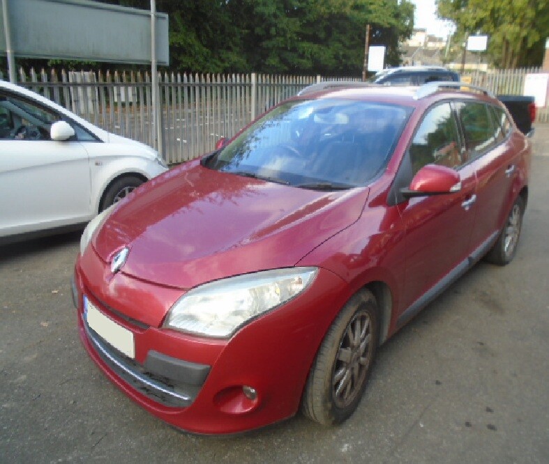 RENAULT MEGANE STEERING UJ 2009-2012