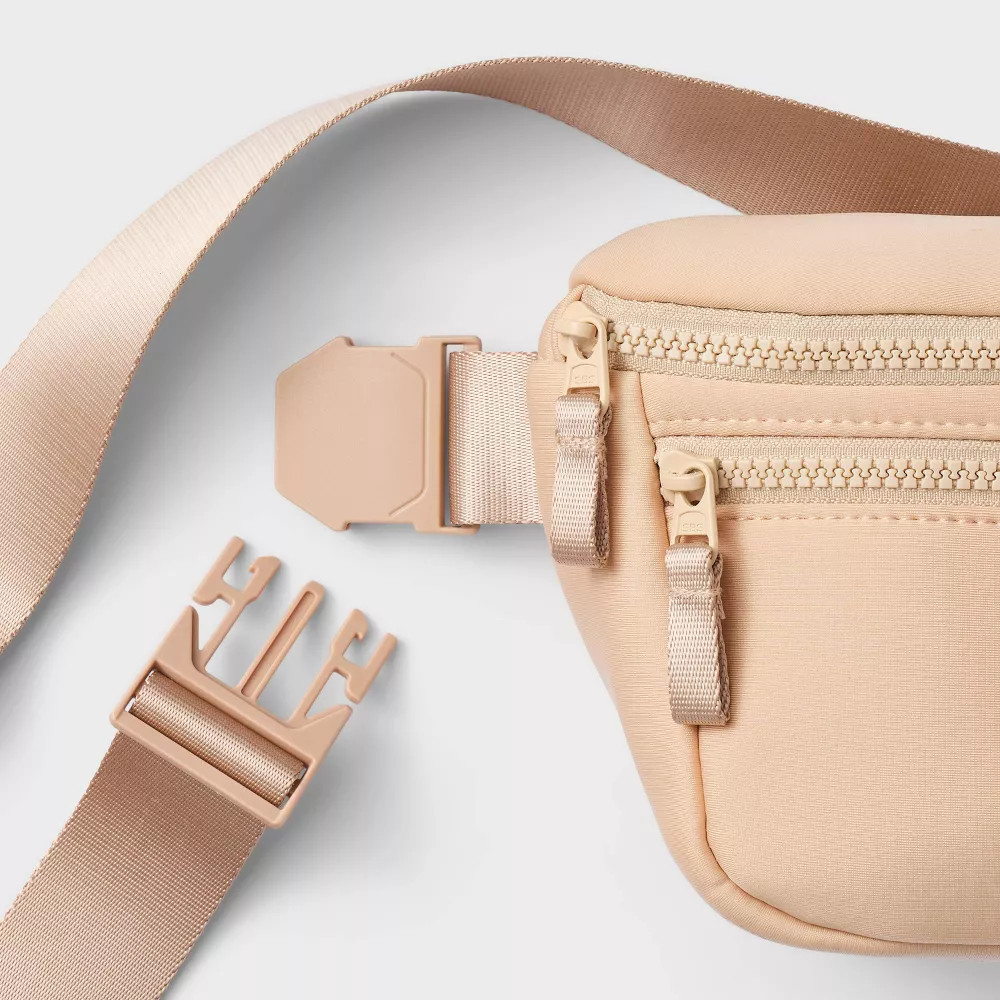 ALL IN MOTION PREMIUM BELT BAG - CREAM