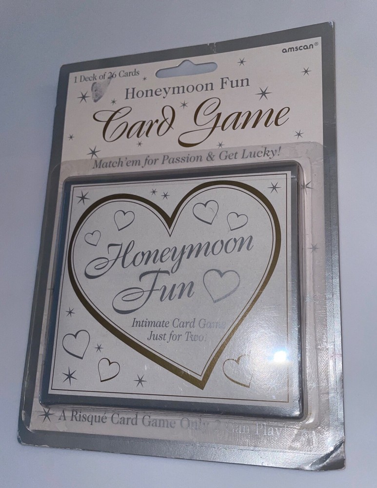 Honeymoon Fun Card Game NEW/Sealed