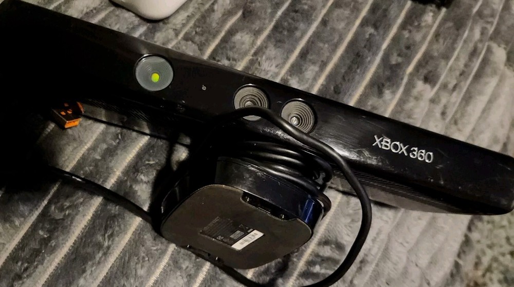 XBOX 360 Microsoft Black Kinect Sensor Bar Model 1414 Good Working Cond