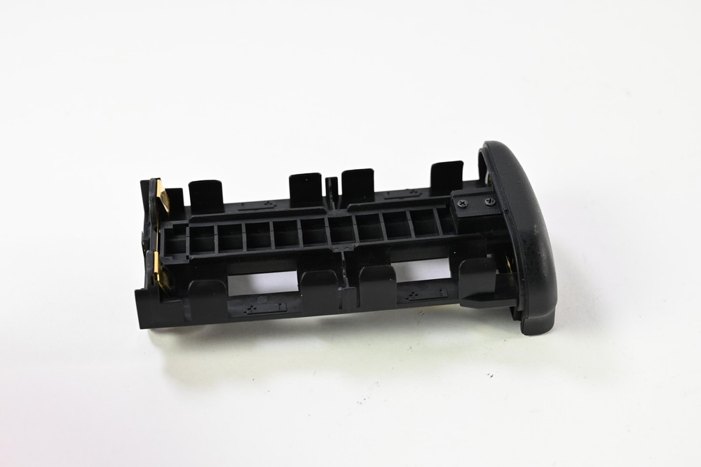 Nikon MS-D10 AA Battery Holder #G920