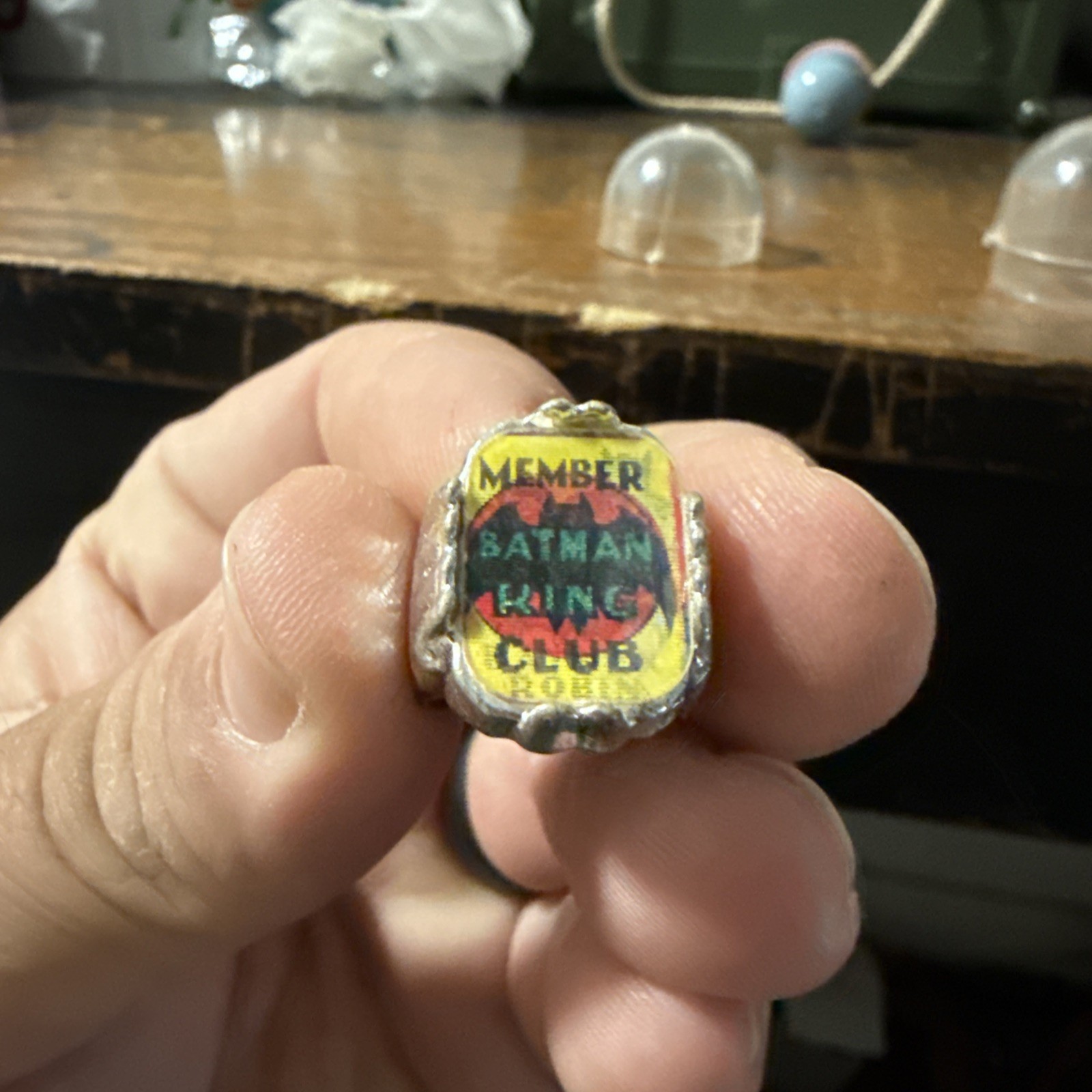 Vintage 60's Batman Robin Member Ring Club Flicker Ring Rare W/ OG Gum Ball Case