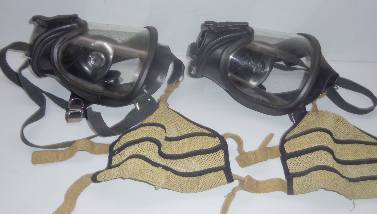 2 MSA Ultra-Elite Firehawk MMR SCBA Med. Facepieces & 2 Nightfighter Systems