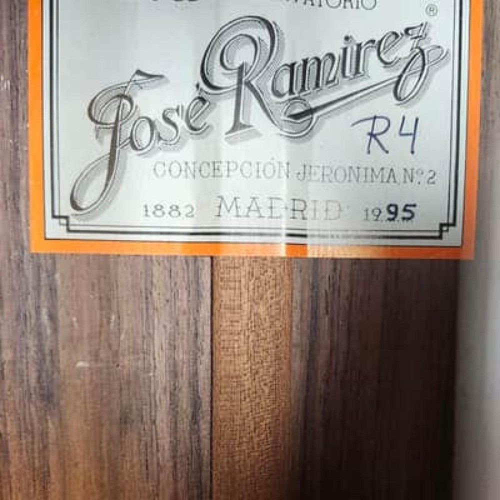 Jose Ramirez Pre Owned 1995 Vintage R4 all Solid CLassical Guitar With Case