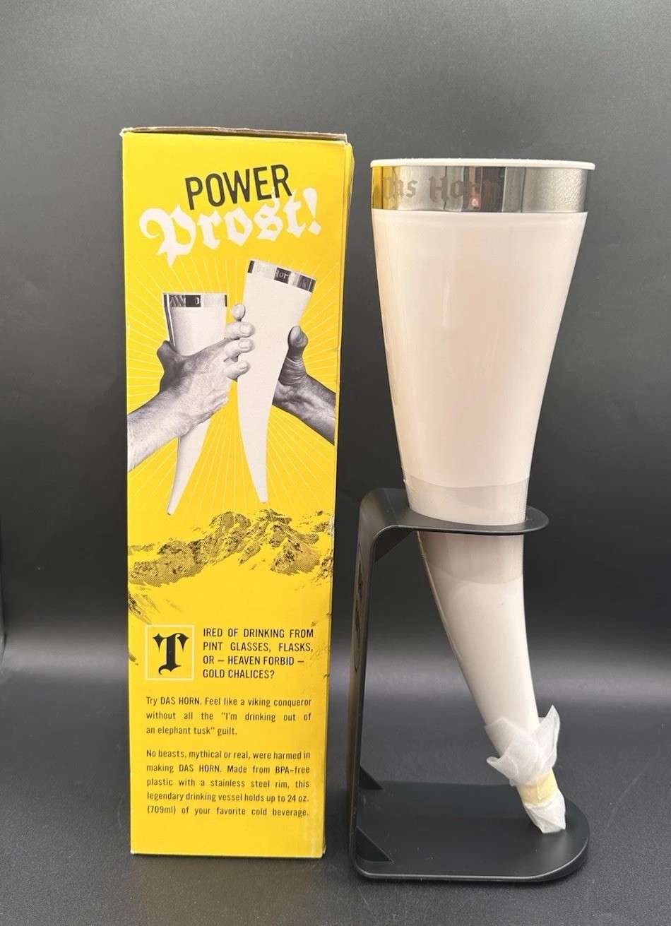 Das Horn VIKING Uber Drinking Vessel 24oz With Holder & Stand New in Open Box