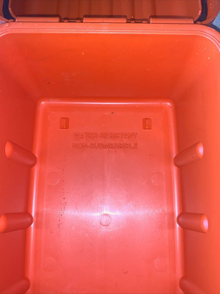 Survivor Dry Box Large Orange
