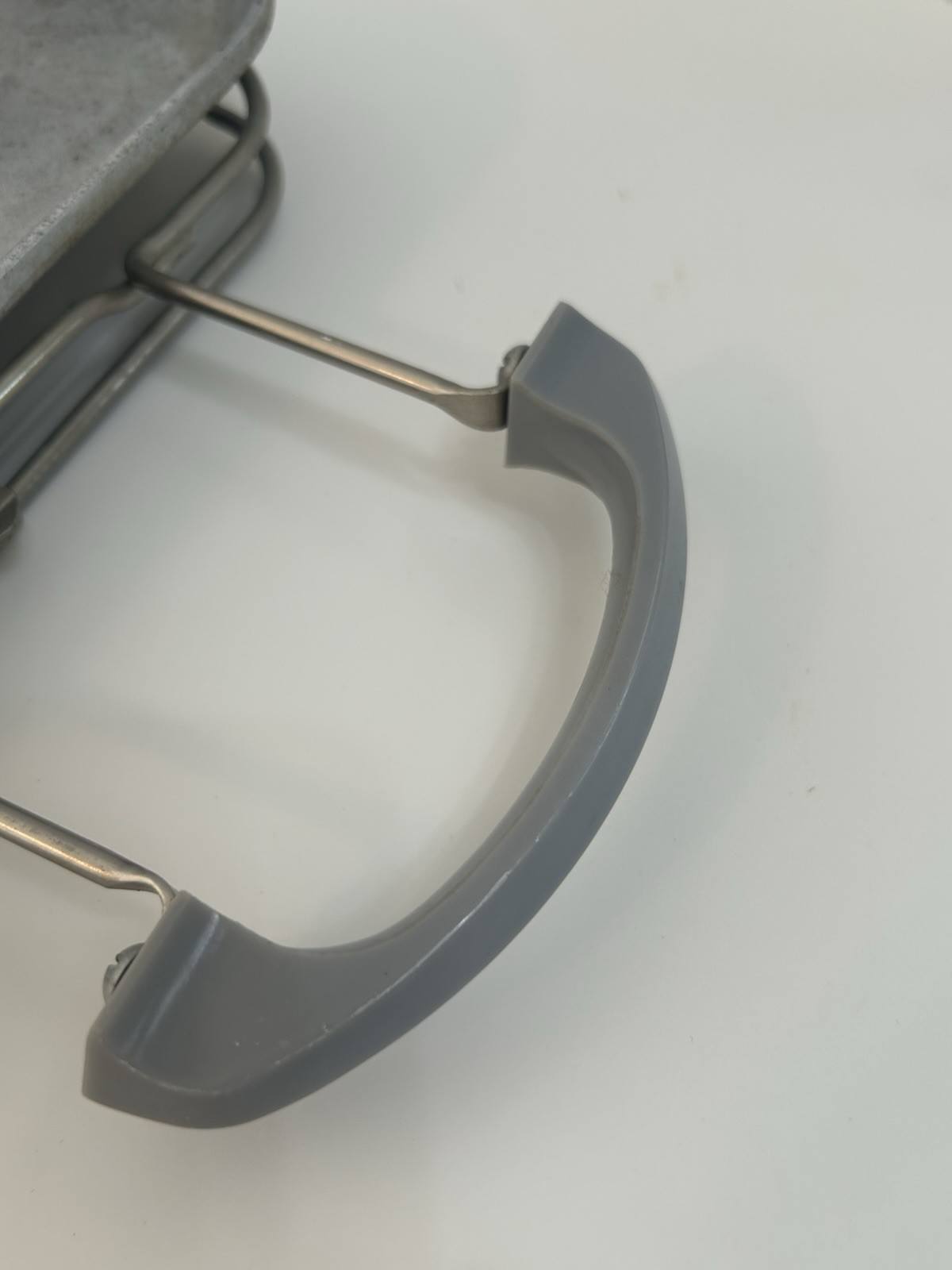 Vintage 1950s NESCO Infra-Red Roaster Oven Model 335 w/ Griddle, Pans & Manual