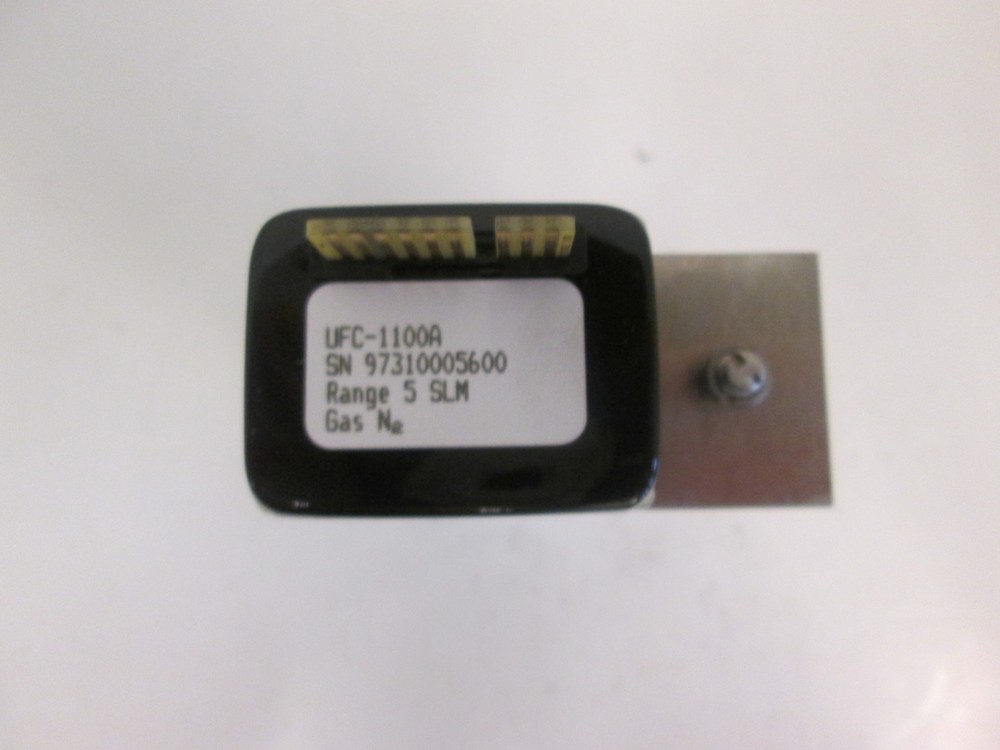 Unit UFC-1100A Mass Flow Controller MFC, N2, 5 SLM