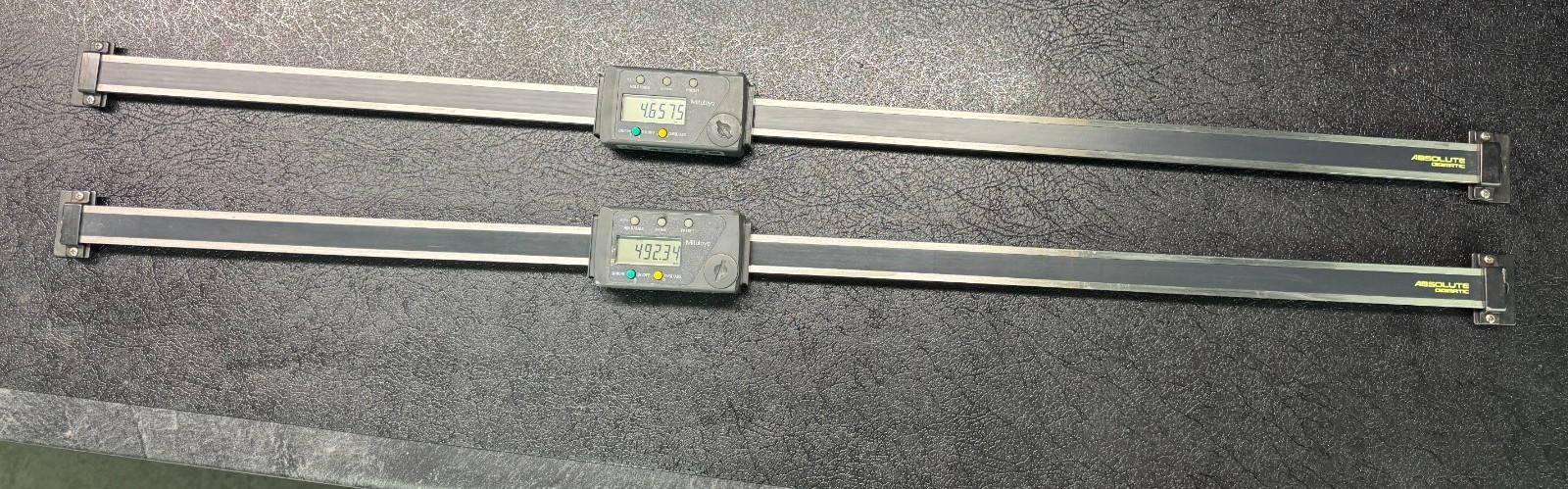 (2) Mitutoyo SD-24-24"  572-475  Absolute Digimatic Linear Digital Caliper Scale