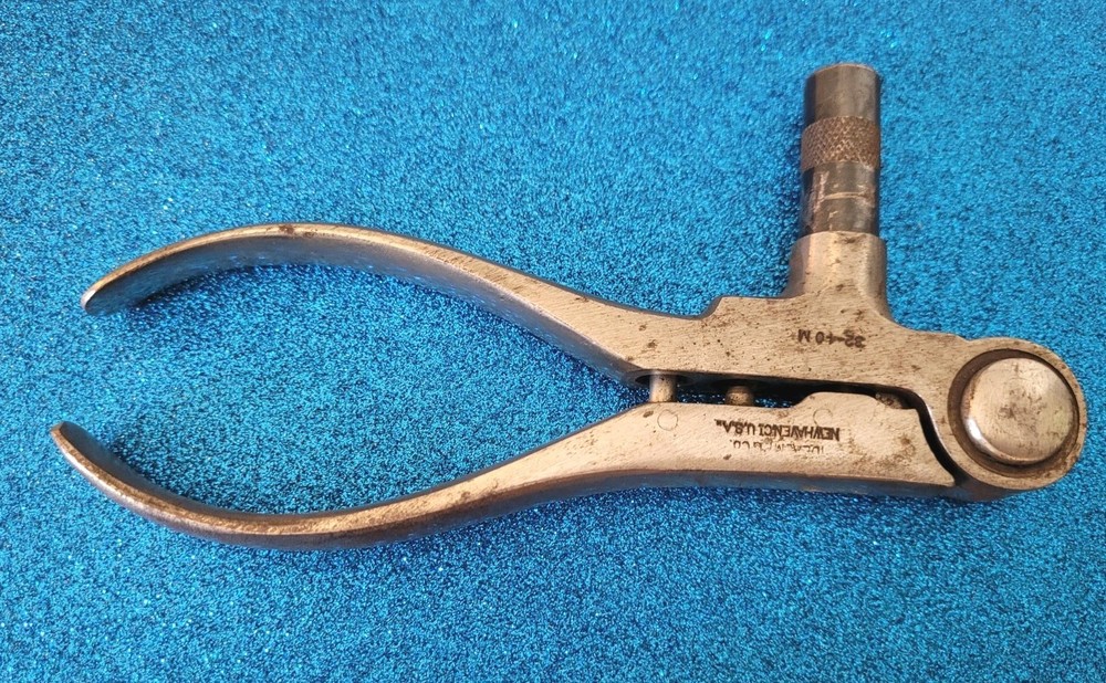 Ideal Mfg Co 32-40 M Nutcracker Style Reloading Tool