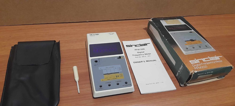 Sinclair PFM 200 Frequency Meter