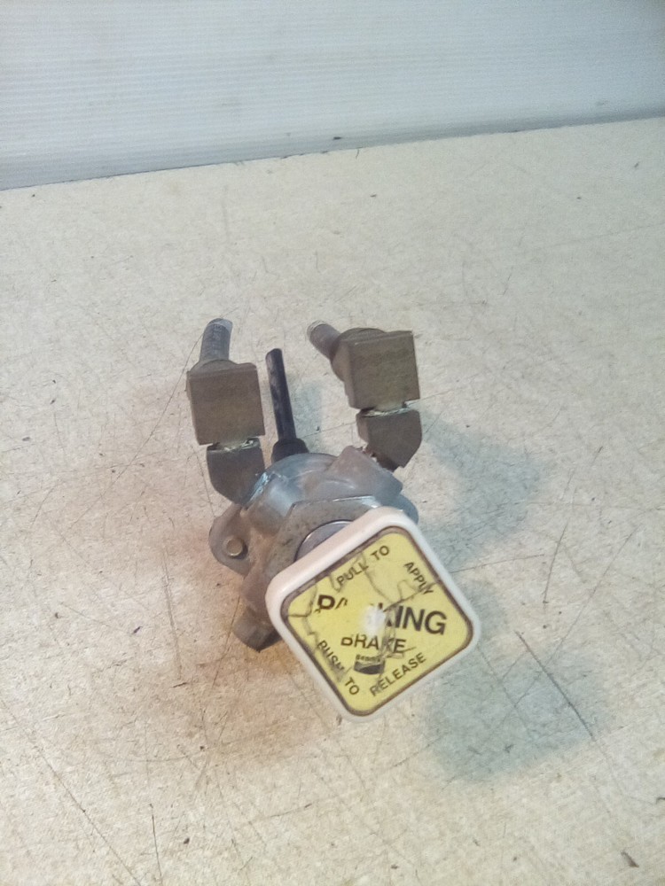 Mack/ Bendix 20QE3113 Parking Brake Valve