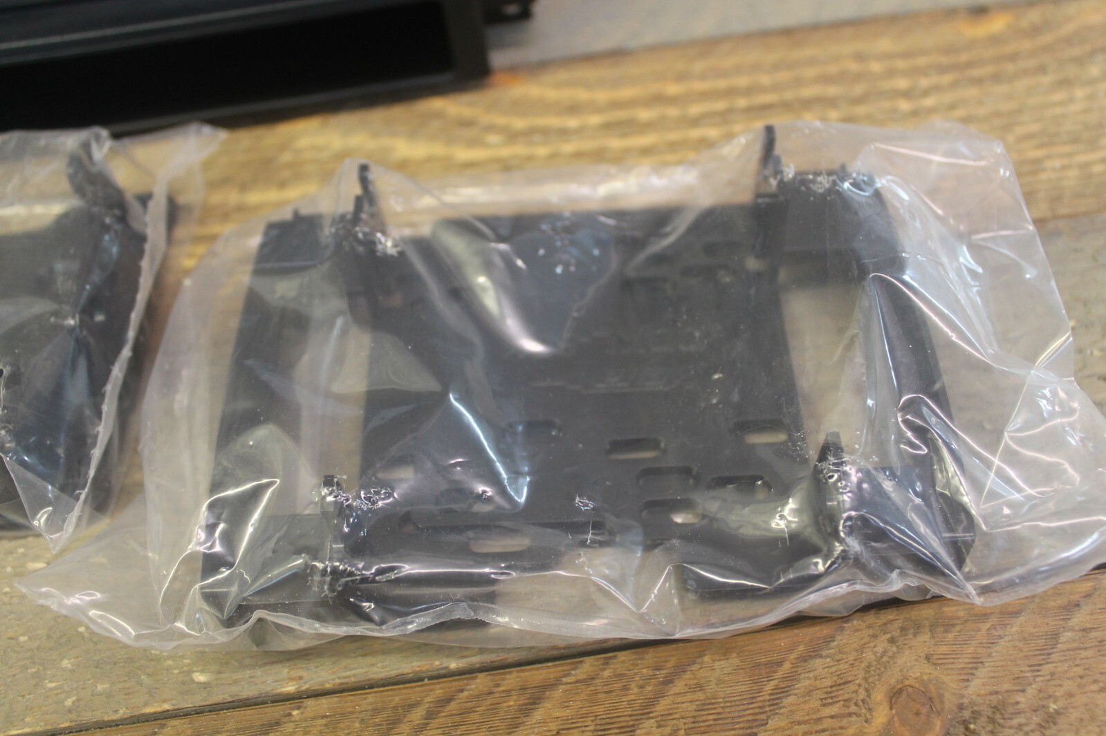 Metra 99-6511BB In-Dash Installation Kit for Select 2007-08 Chrysler/Dodge #N30P