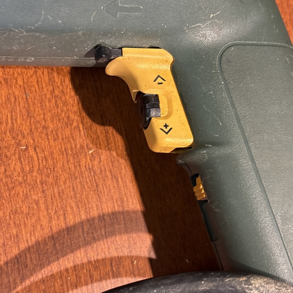 Black And Decker Quantum Pro Keyless Variable Speed 3/8” Corded Drill Vintage