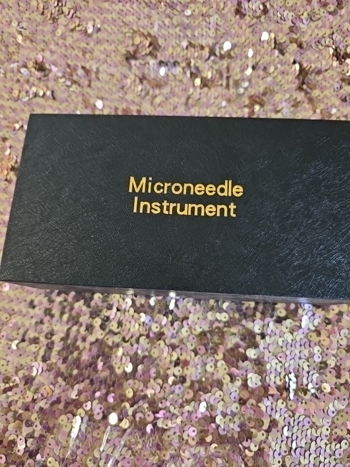 Microneedle  Instrument