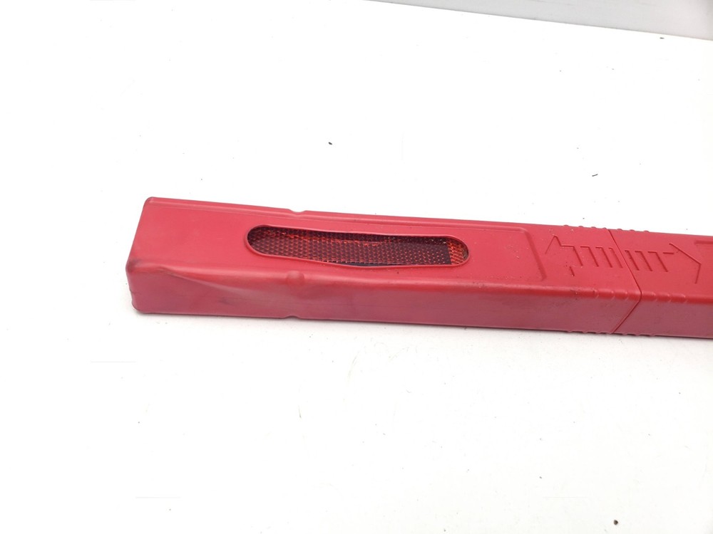 AUDI A5 S5 B9 2018 EMERGENCY WARNING HAZARD TRIANGLE 8T0860251
