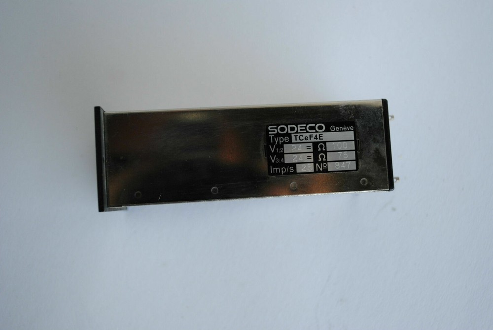 SODECO TCeF4E 4 DIGIT RESET IMPULSE COUNTER